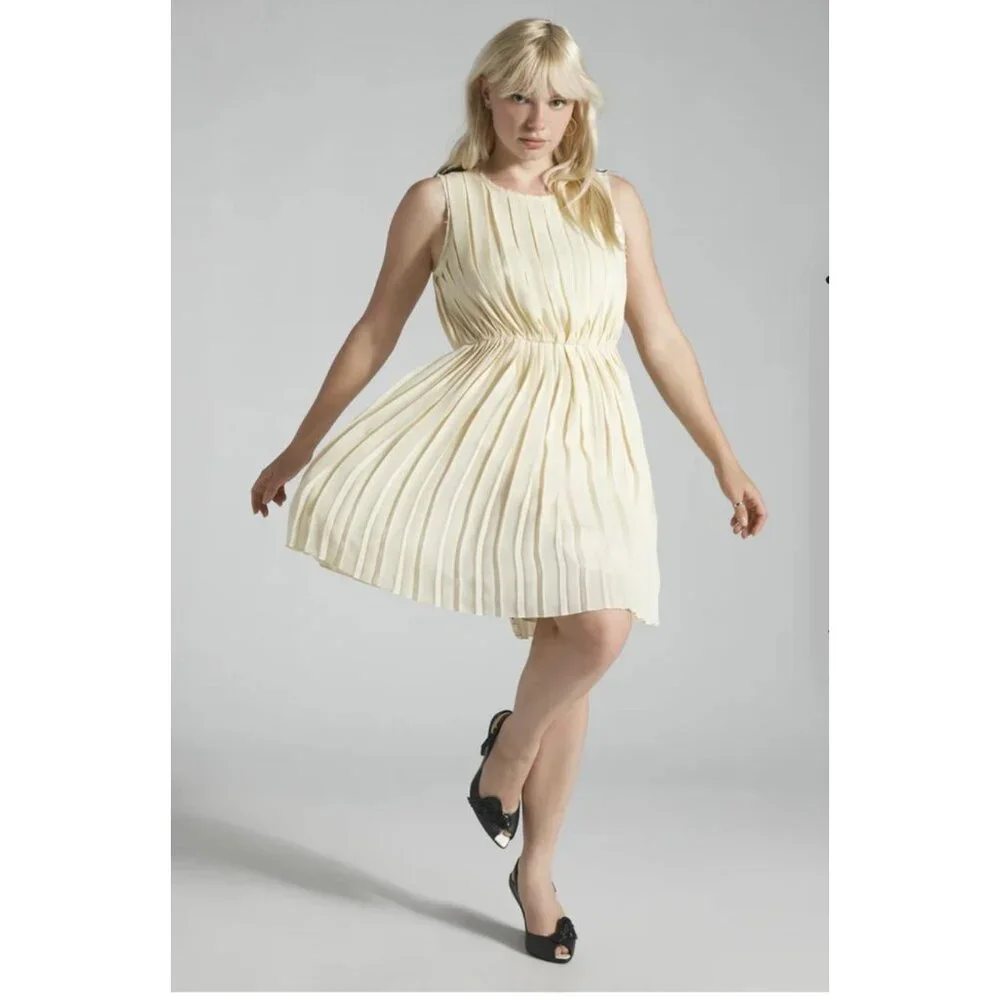 Simply Vera Vera Wang chiffon mid Dress Womens Sleeveless Pleated beige Size S